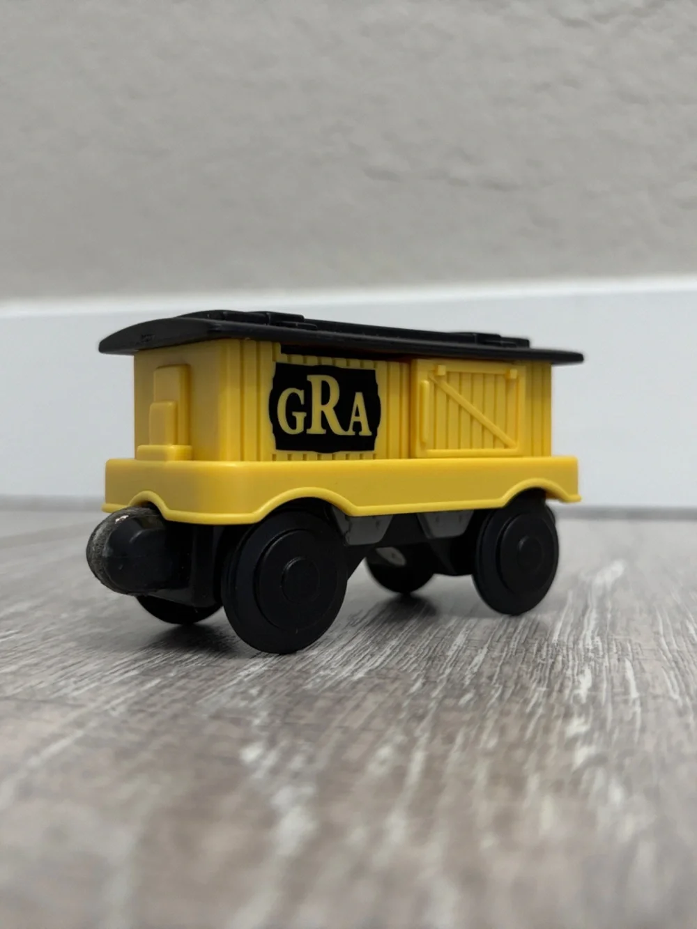Fill Em Up Box Car by Lionel